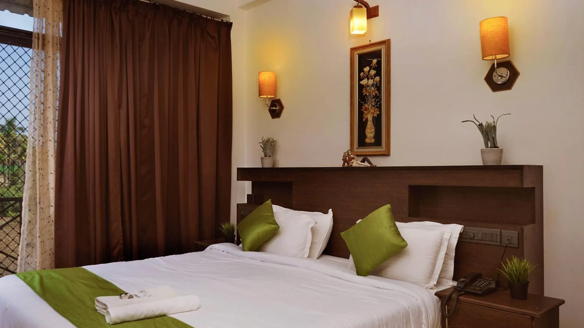 Paddyfield Inn Mananthavady