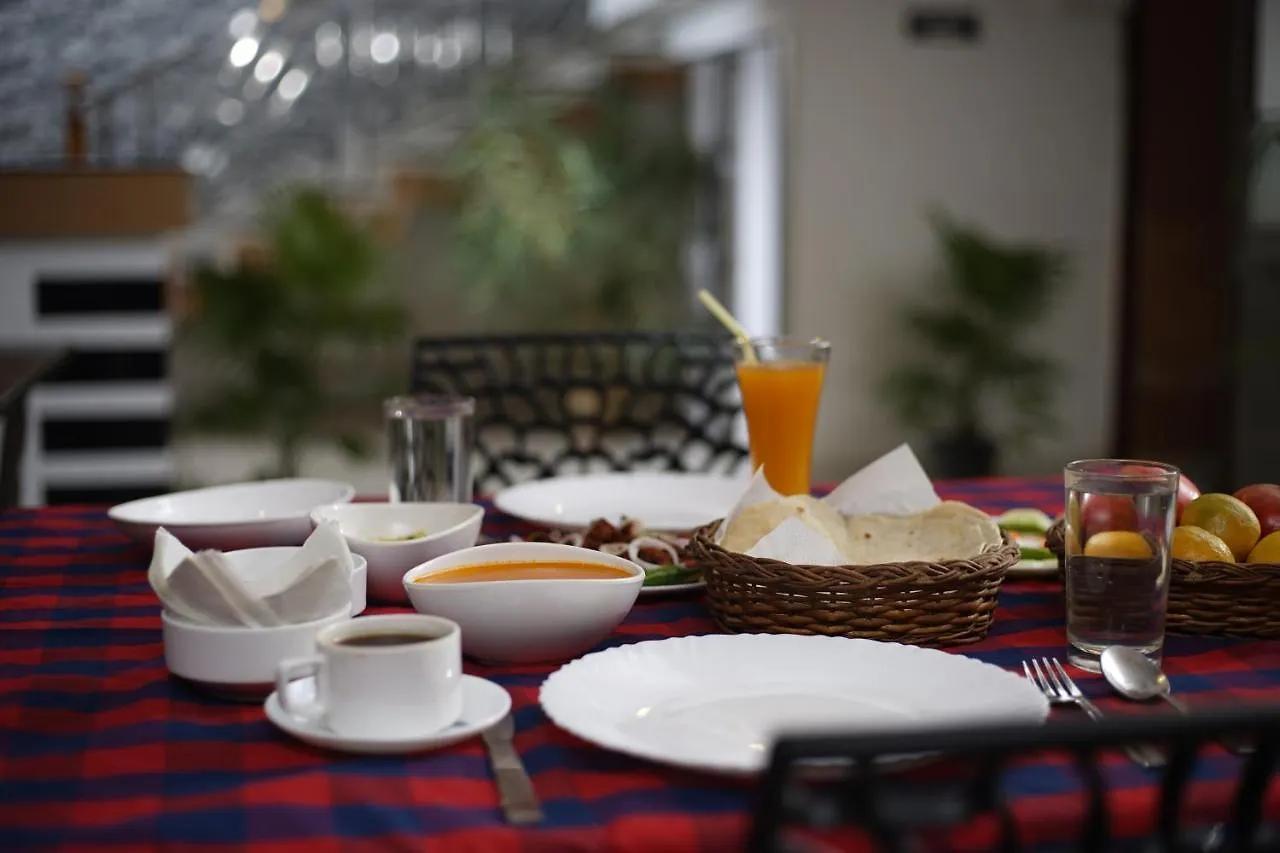 Paddyfield Inn Mananthavady